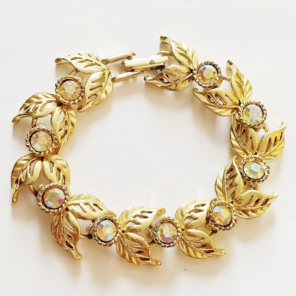 Vintage Floral Leaf Rhinestone Bracelet Goldtone